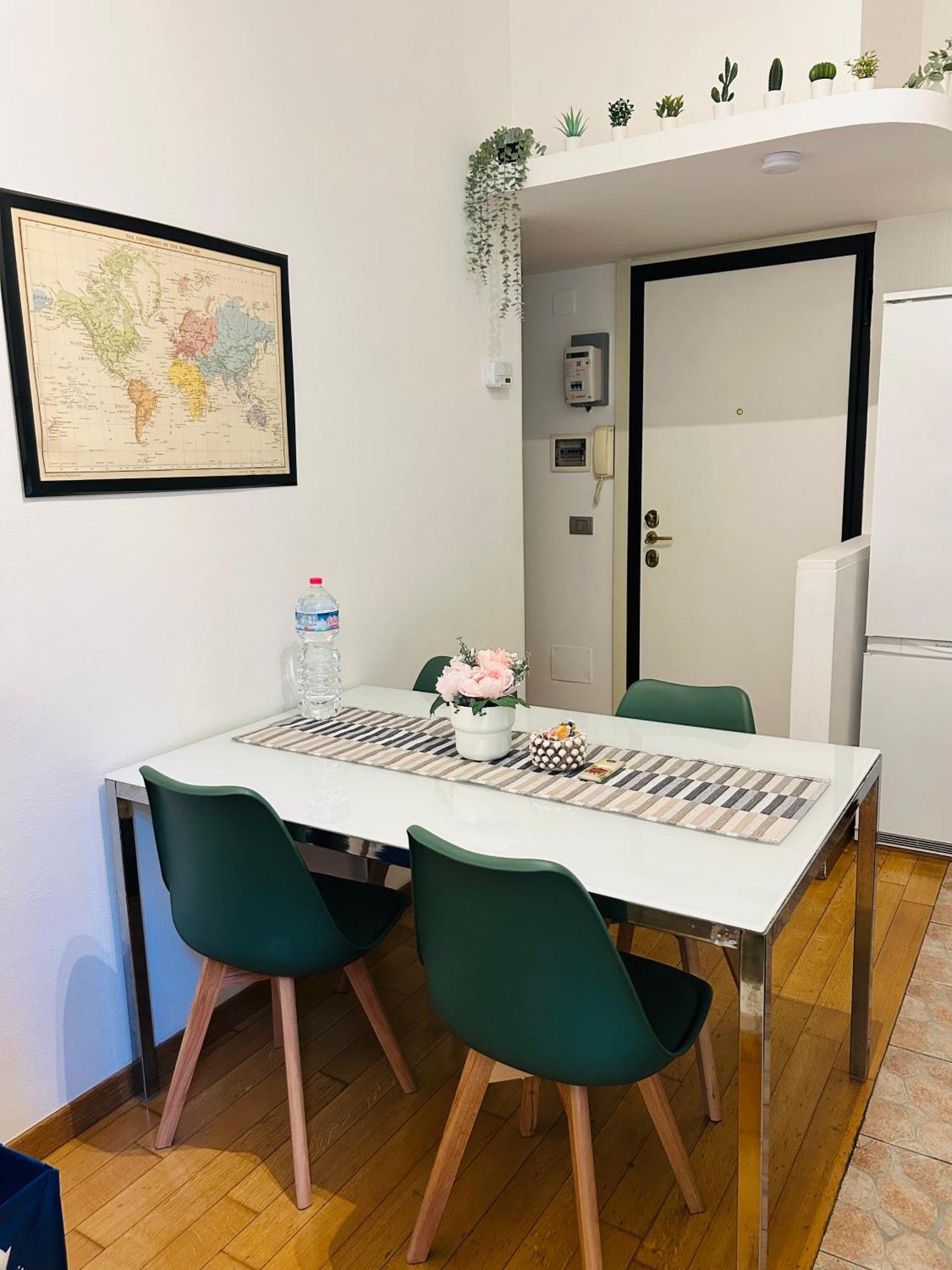Tel Chí 34 Guest House Milan Extérieur photo
